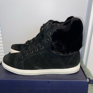 SPLENDID Sandra sneaker with fure ankle detail